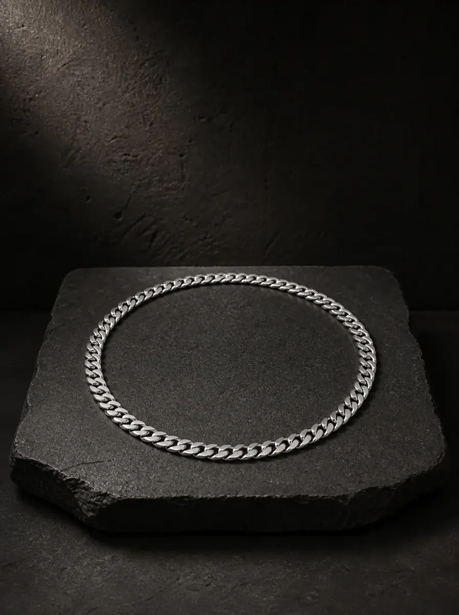 Silver curb-chain necklace